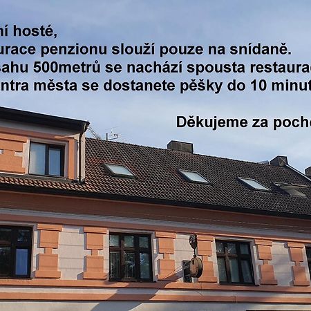 Penzion U Kohoutka Pardubice Esterno foto