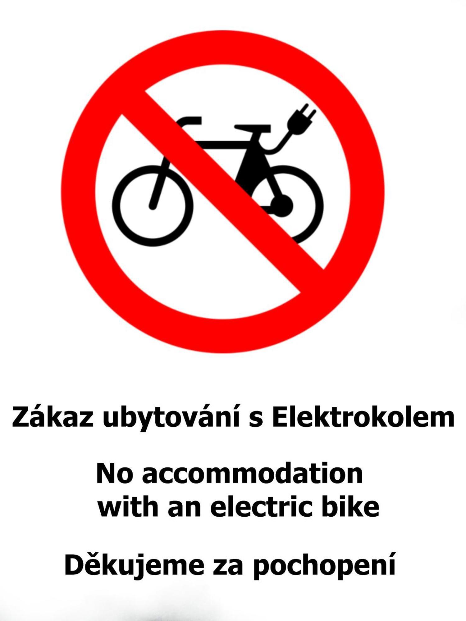Penzion U Kohoutka Pardubice Esterno foto